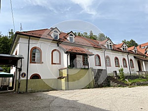 The building of the Sajne bookstore - Stari trg pri Lozu, Slovenia / Stavba Knjigarnice Sajne, GraÅ¡Äinski kompleks SneÅ¾nik